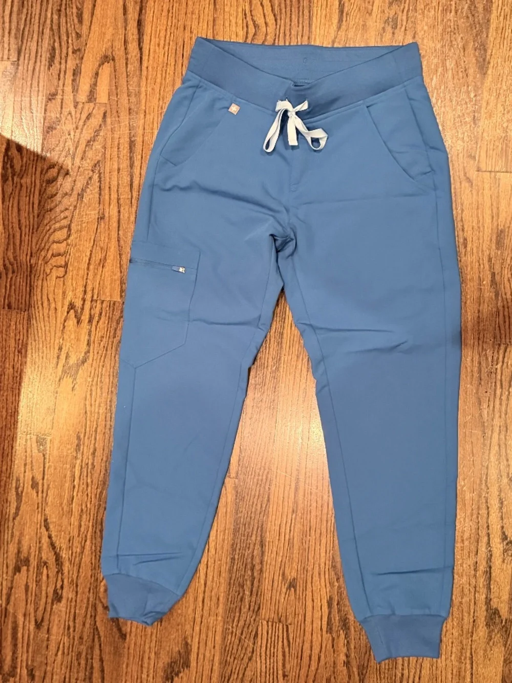 Figs "Zamora" Jogger Scrub Pants - Picture 2 of 2
